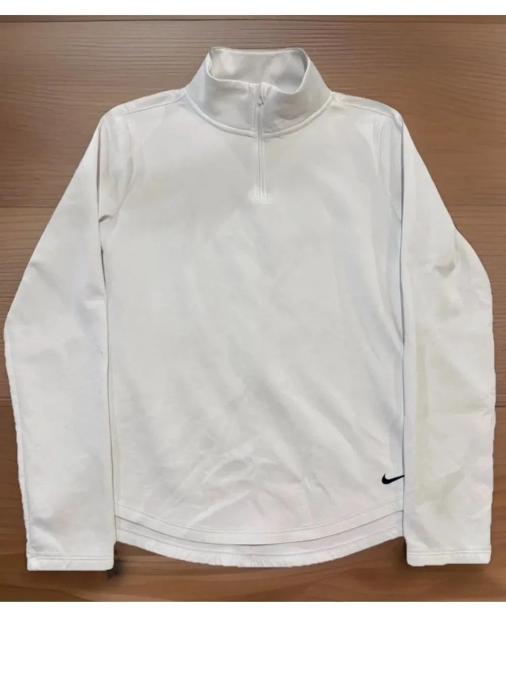 Nike Women’s Therma-FIT ONE 1/4 Zip Training Top!